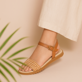 SANDALIA DE PISO CAFÉ PARA MUJER DE PIEL SINTETICA LOB FOOTWEAR 86805070